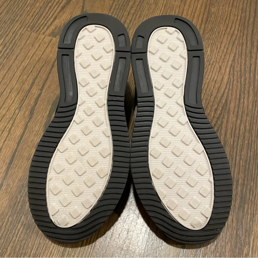 Everlane Trainer, Black Leather & Grey Suede NWOB - Picture 10 of 11